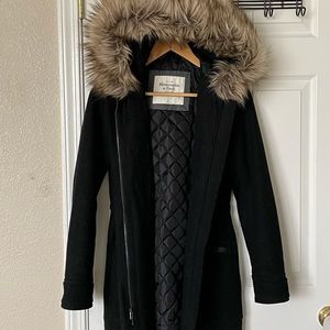 Abercrombie & Fitch XS Wool lined Coat with Toggles, faux fur hood.